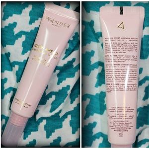 WANDER Glow Ahead Illuminating Oil -Brand New-